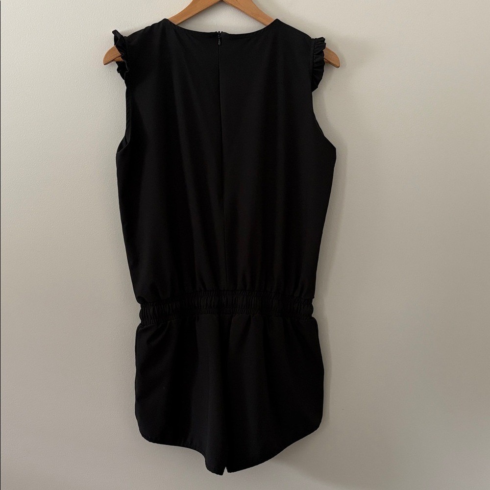 Albion Fit Romper Destination M Black Sporty Ruffle Sleeve Activewear Jumpsuit - Picture 6 of 13